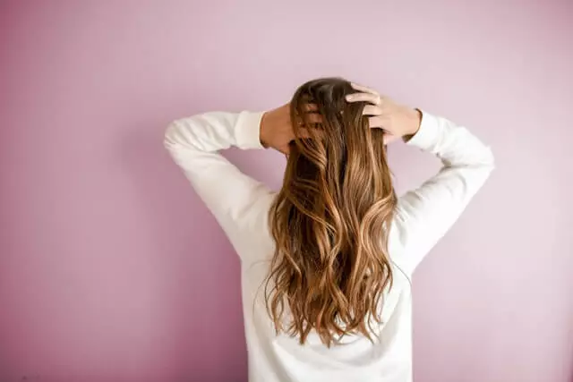 बालों को जल्दी लंबा और घना करने के उपाय (Home Remedies for Hair Growth Tips in Hindi)