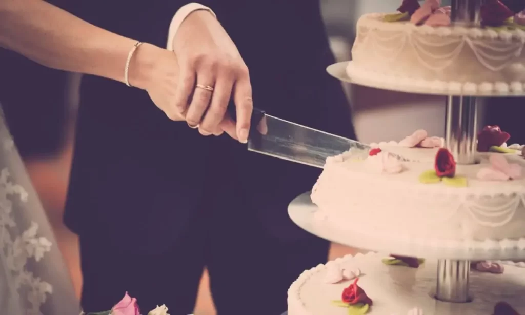 cake cutting anniversary wedding birthday 